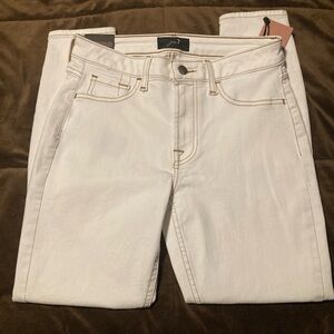 Jen 7 brand, petite ankle skinny, size 4, white jeans, new with tags, minimalist